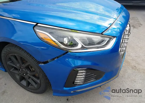 2018 Hyundai Sonata Sport 2.0T z USA, uszkodzony, nr VIN 5NPE34AB1JH616542